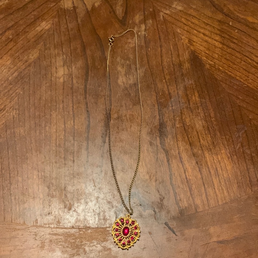Vintage Coquette Fairy Gold Tone Ruby necklace 24"